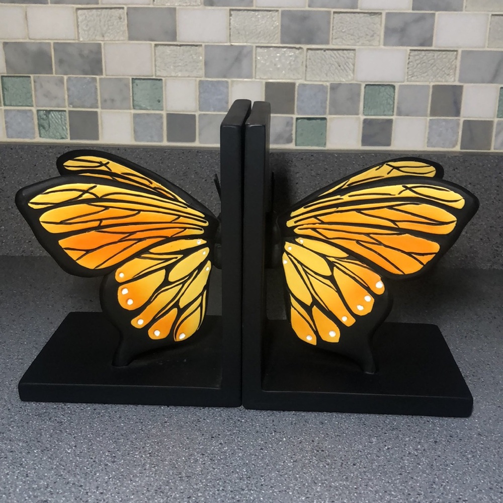 Monarch Butterflies ￼Bookends￼ NWT 7” - Picture 8 of 8